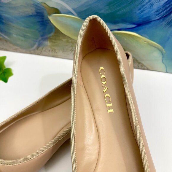 Coach Alina Logo Ballet Flats with Bow Detail in Beige Size 7.5 - Picture 10 of 14